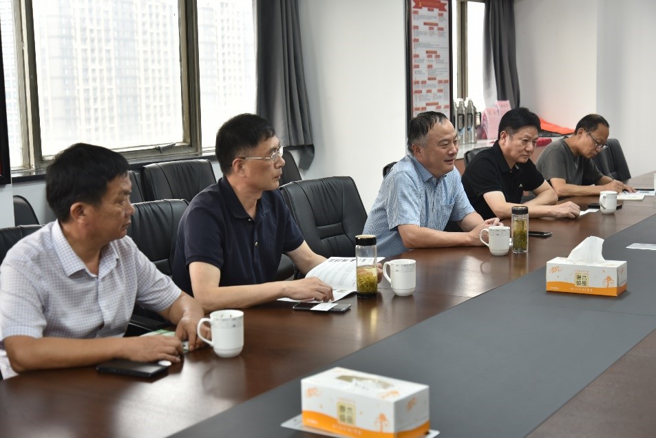 安徽皖墾茶葉集團書(shū)記、董事長(cháng)張國祥一行到浙茶集團考察交流